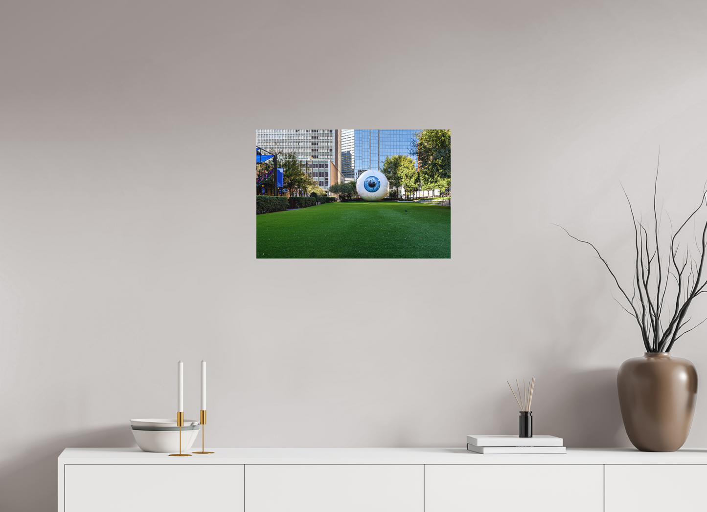 24 x 16″, Color Print In the public eye